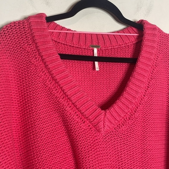 Free People | Pink V-Neck Chunky Knit Oversized Alli Sweater Size Small - Picture 3 of 7